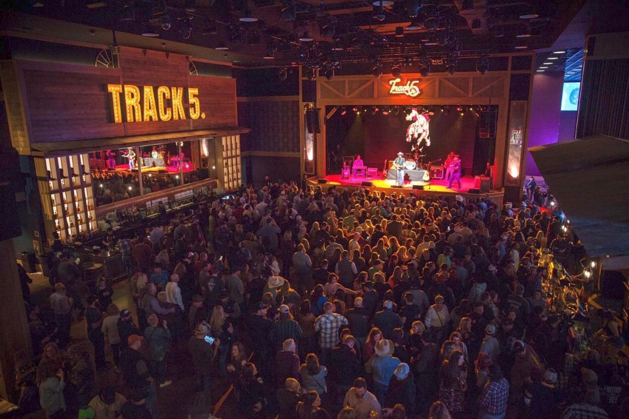 Hard Rock Hotel & Casino Tulsa Catoosa Buitenkant foto