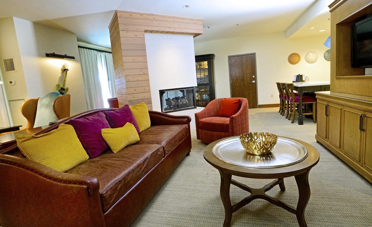 Hard Rock Hotel & Casino Tulsa Catoosa Buitenkant foto